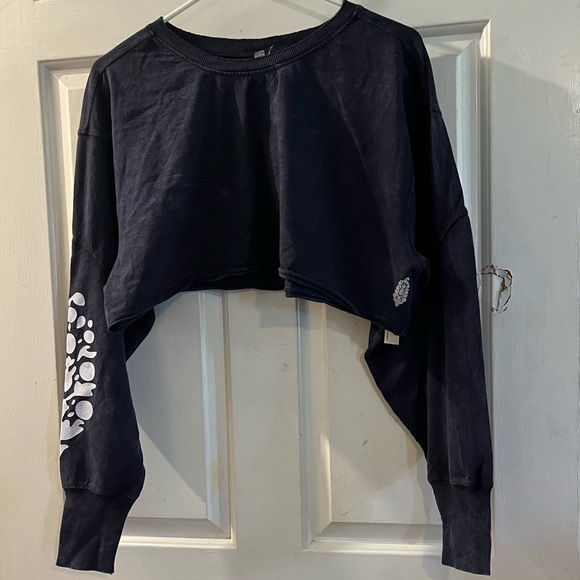 Free People Tops - Free People movement crop